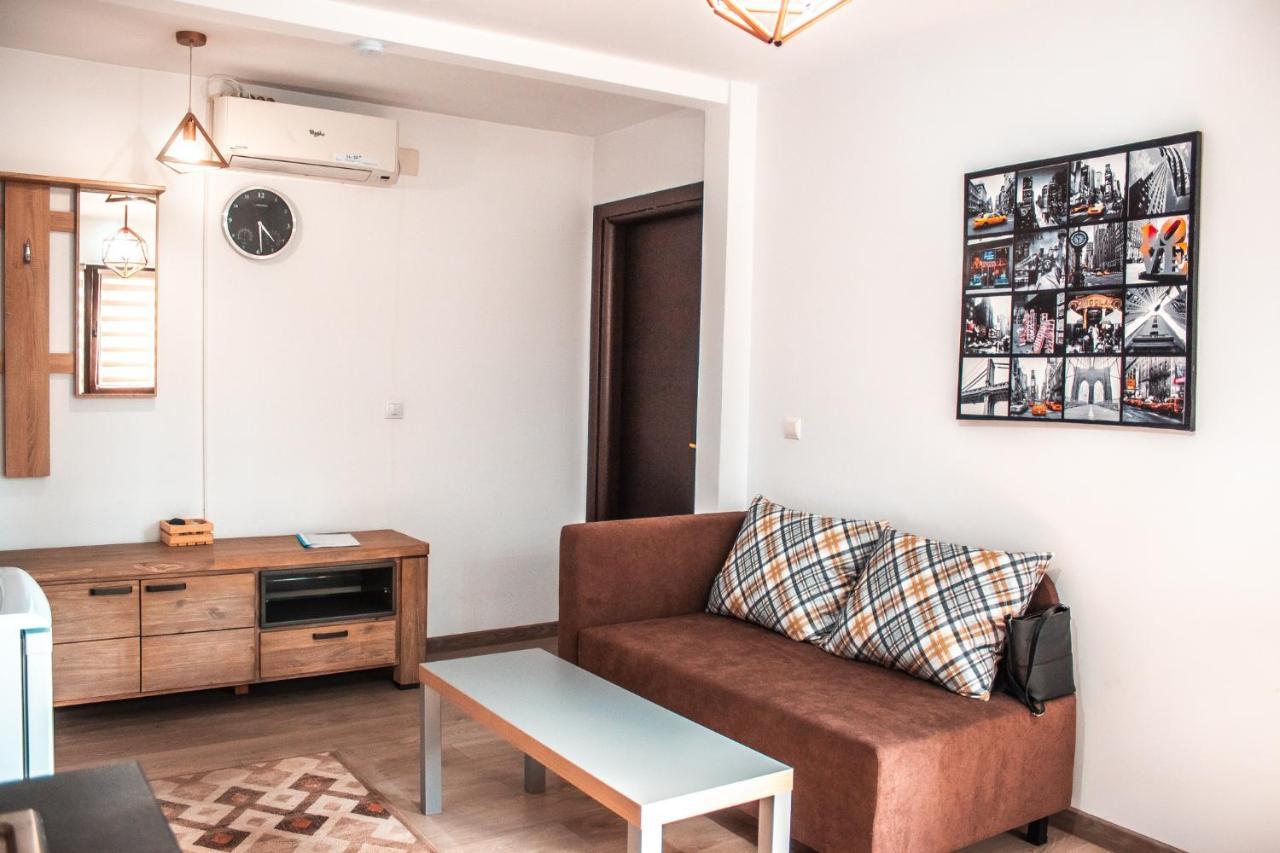Villa 38 Silviu Apartment Букурещ Екстериор снимка