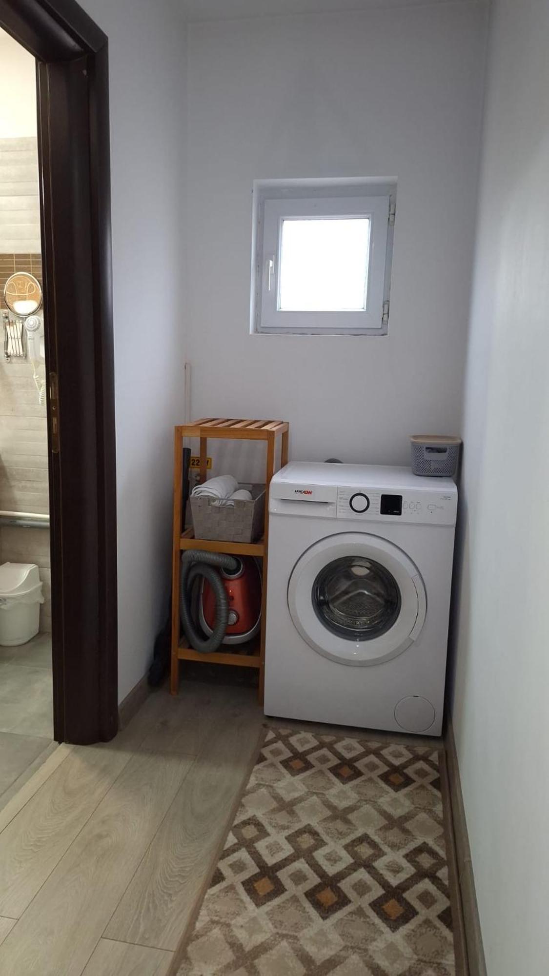 Villa 38 Silviu Apartment Букурещ Екстериор снимка